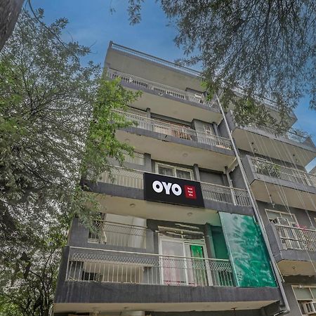 Hotel O The Royal Villa Нью-Делі Екстер'єр фото